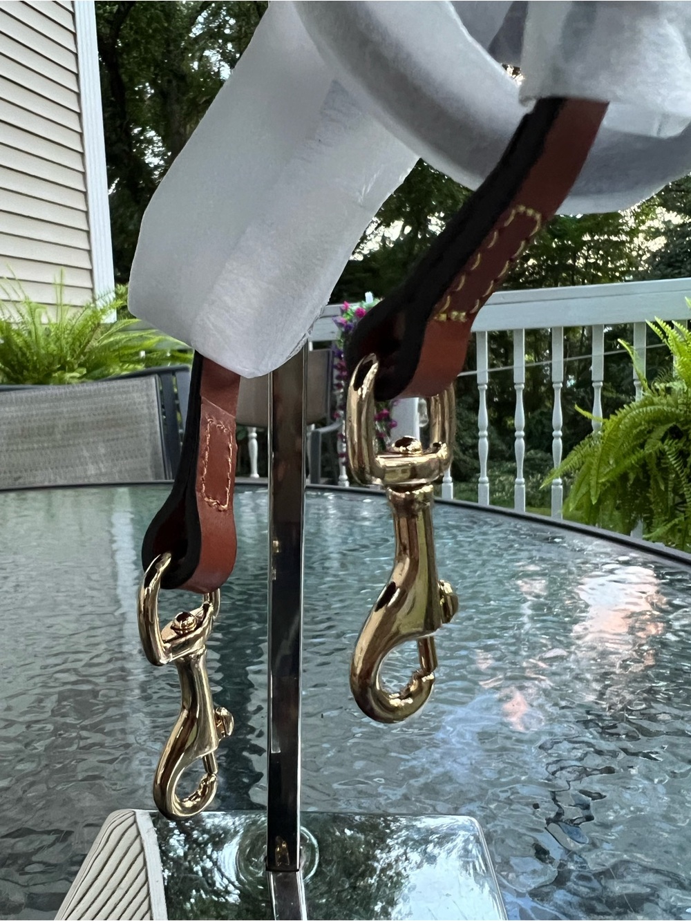 DOONEY AND BOURKE SHOULDER STRAPS
